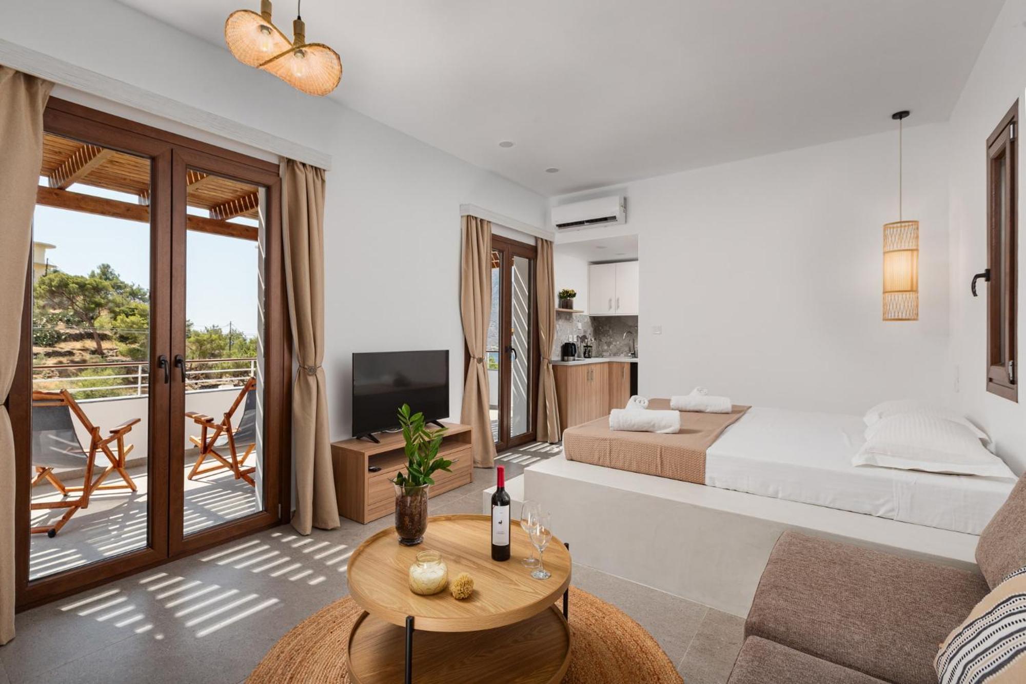 Galma Luxury Homes Kalymnos Town Екстер'єр фото