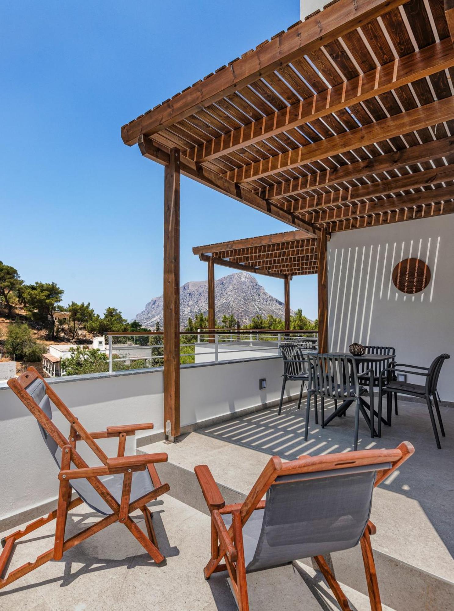 Galma Luxury Homes Kalymnos Town Екстер'єр фото